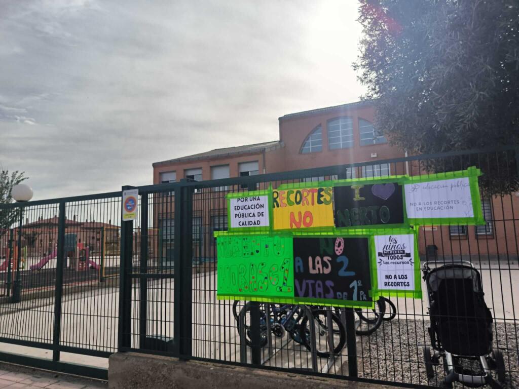 El AMPA del Colegio Nertóbriga se manifiesta en contra de recortes