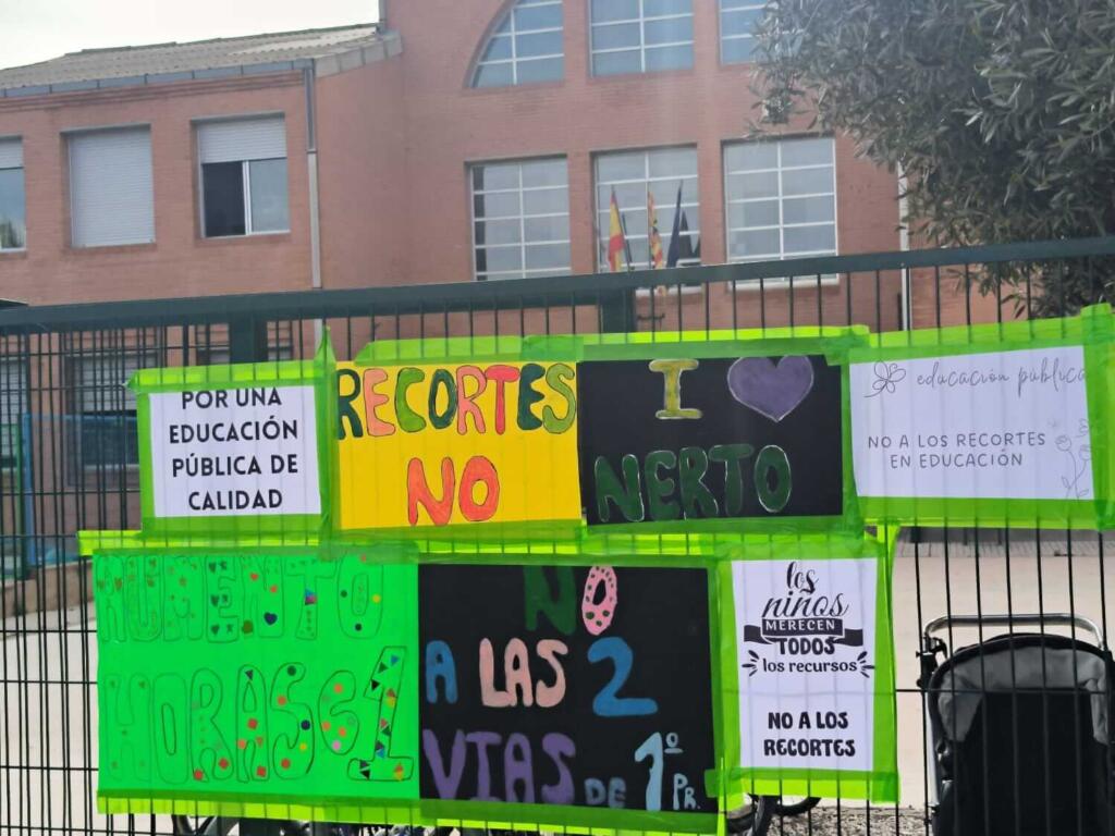 El AMPA del Colegio Nertóbriga se manifiesta en contra de recortes
